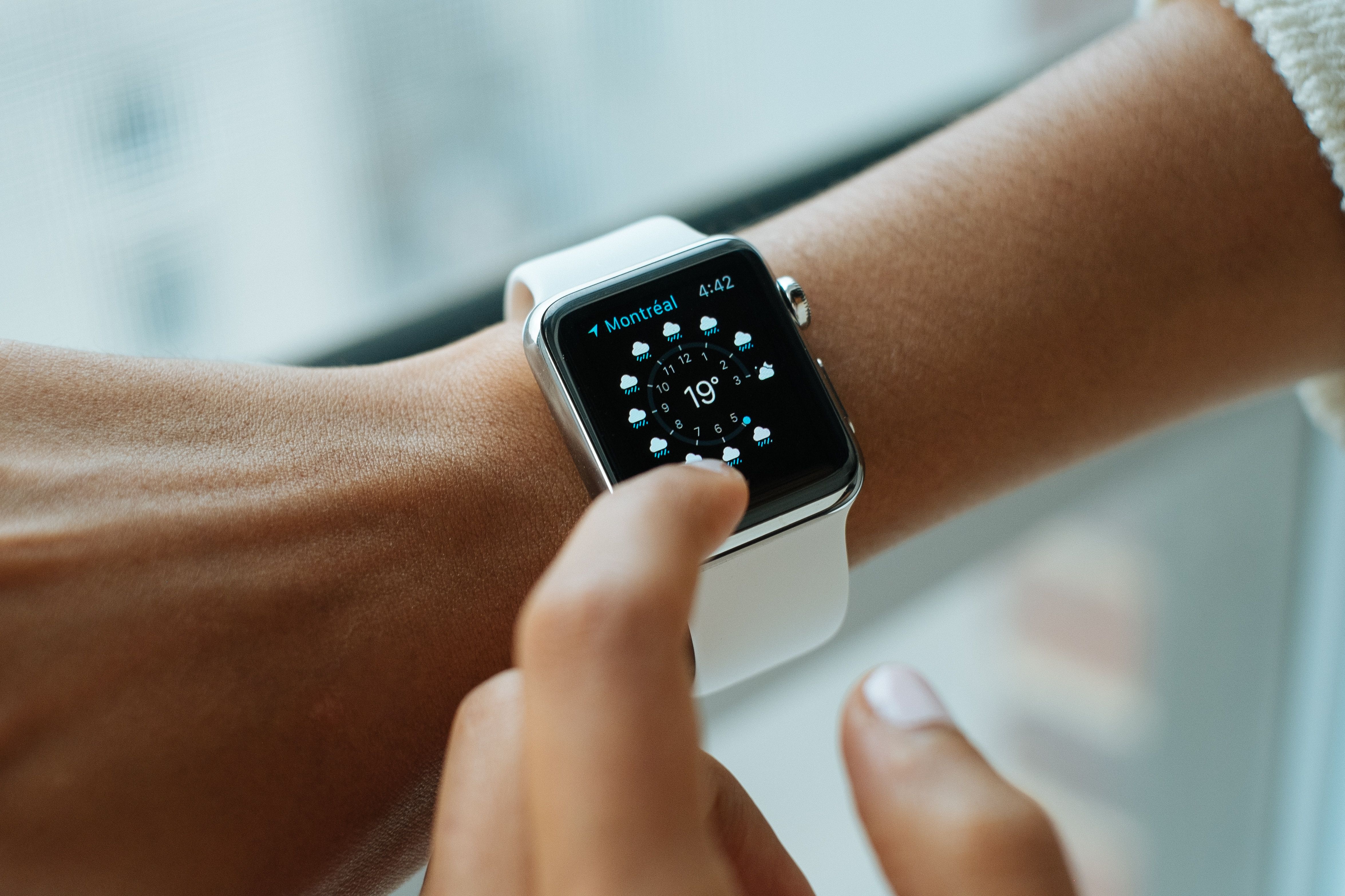 Smart watches will bring improvements in their design and processor.  (Unsplash)