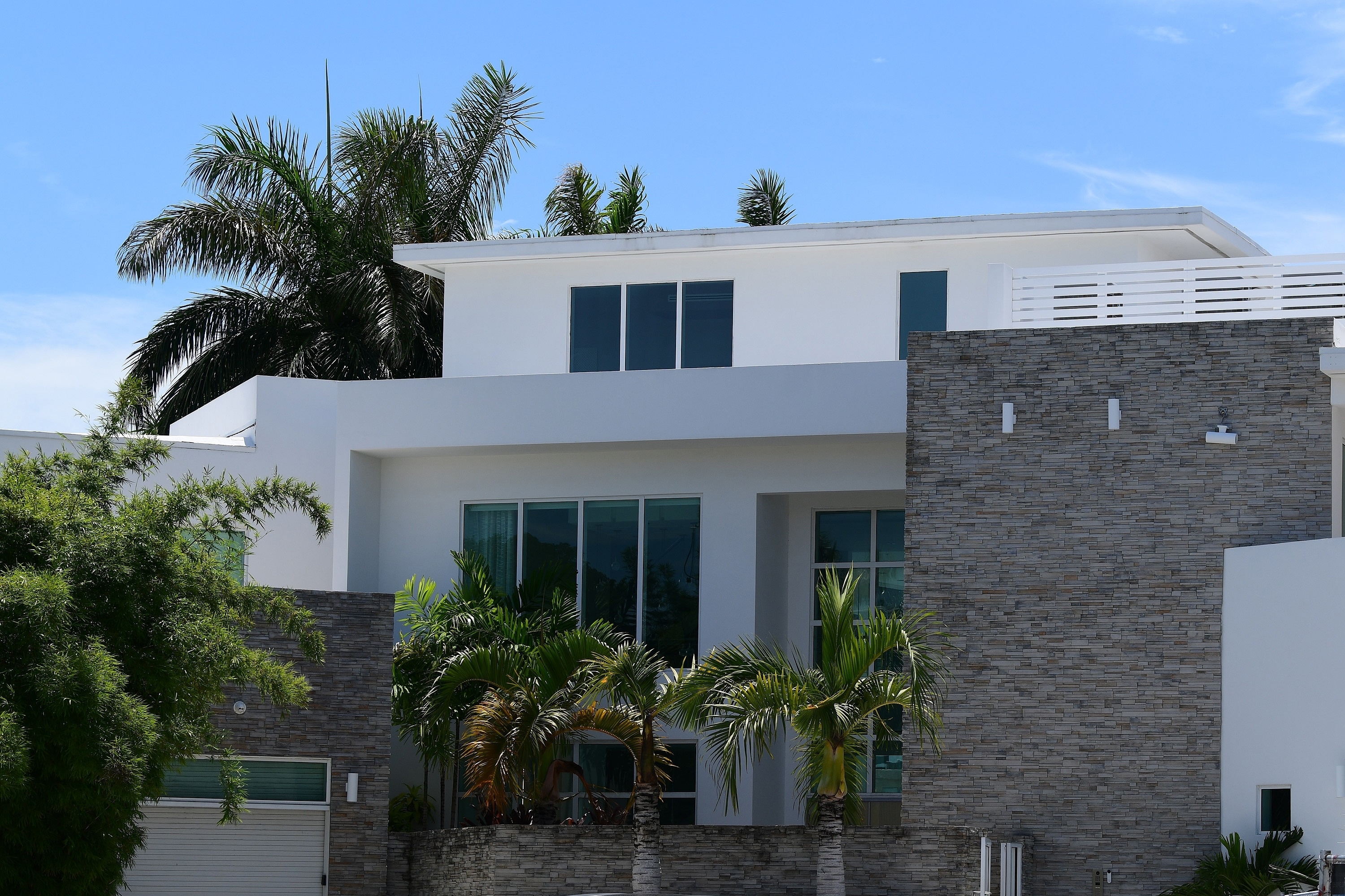 The residence looks modern and with many amenities inside.
