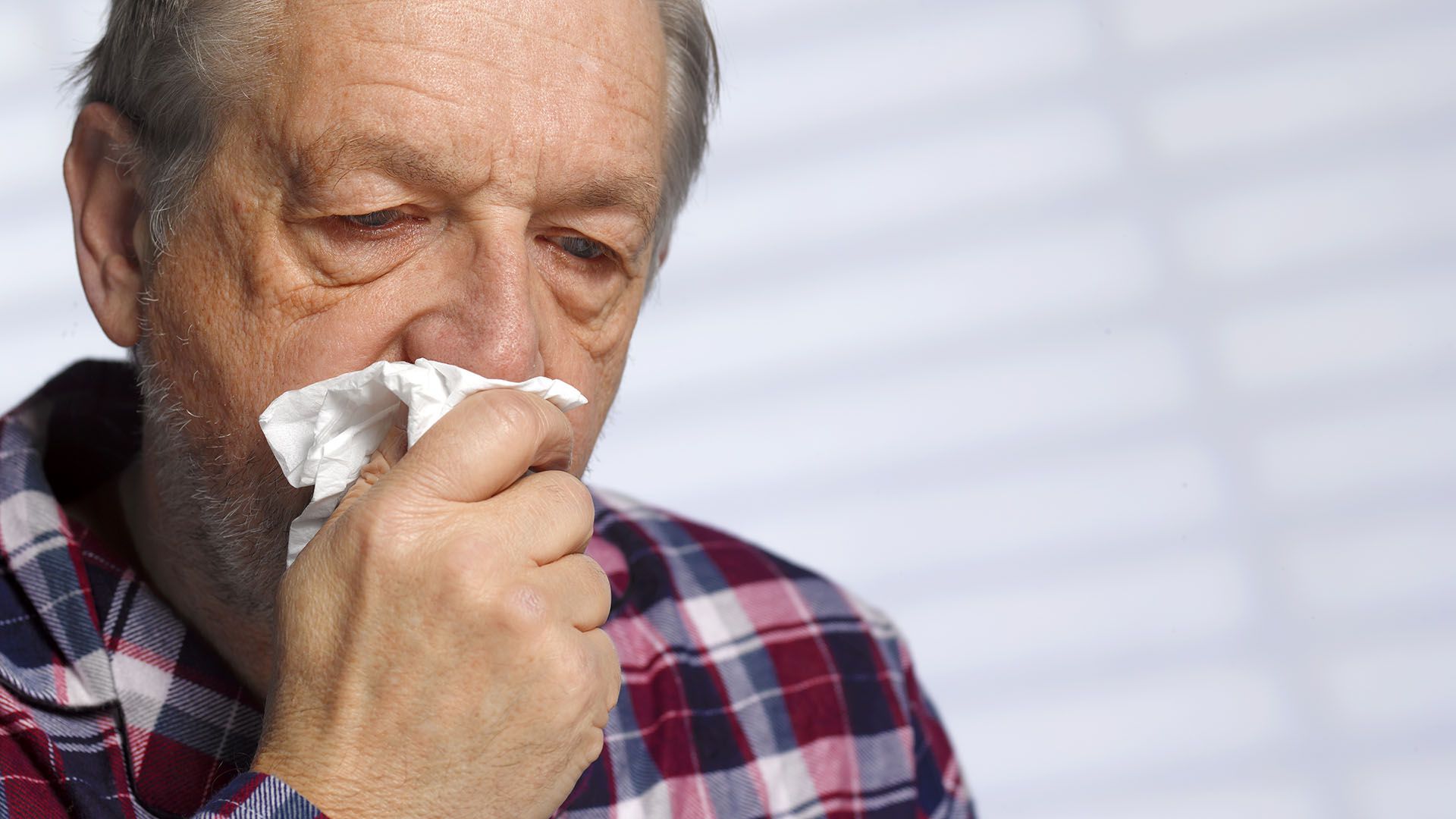 Influenza is a disease that can bring complications such as pneumonia (Getty)
