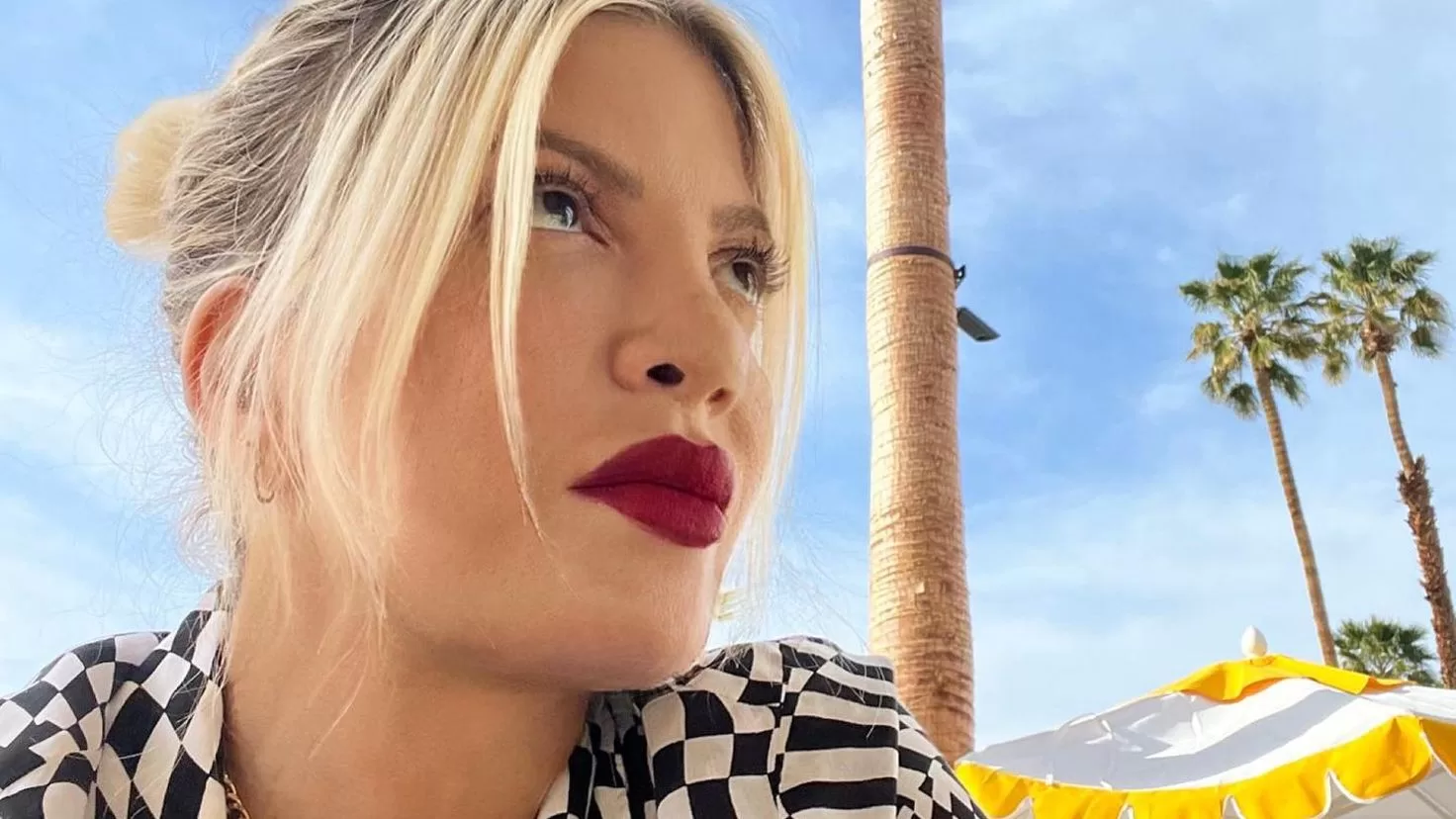 Tori Spelling's drama: from living in a luxury mansion to a caravan with her five children
