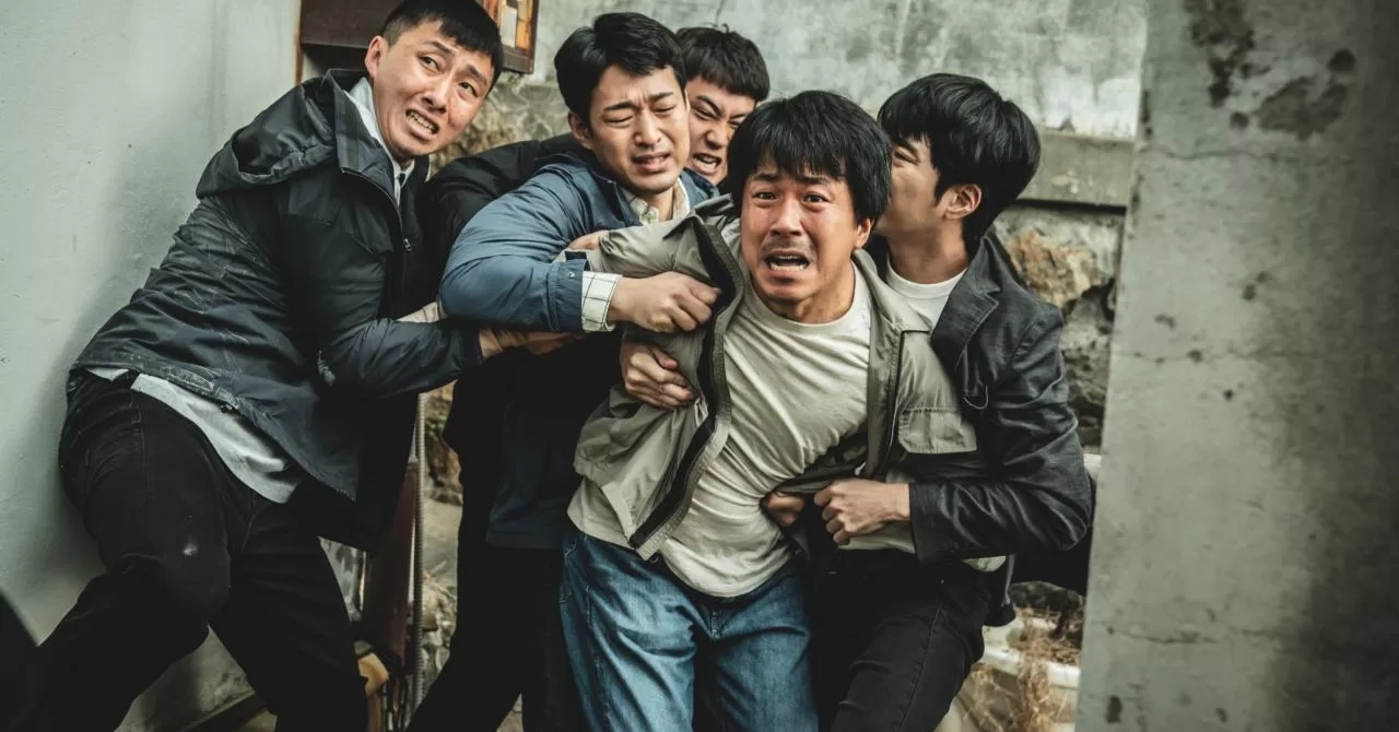 This hit Korean Netflix series finally hits filming for season 2
