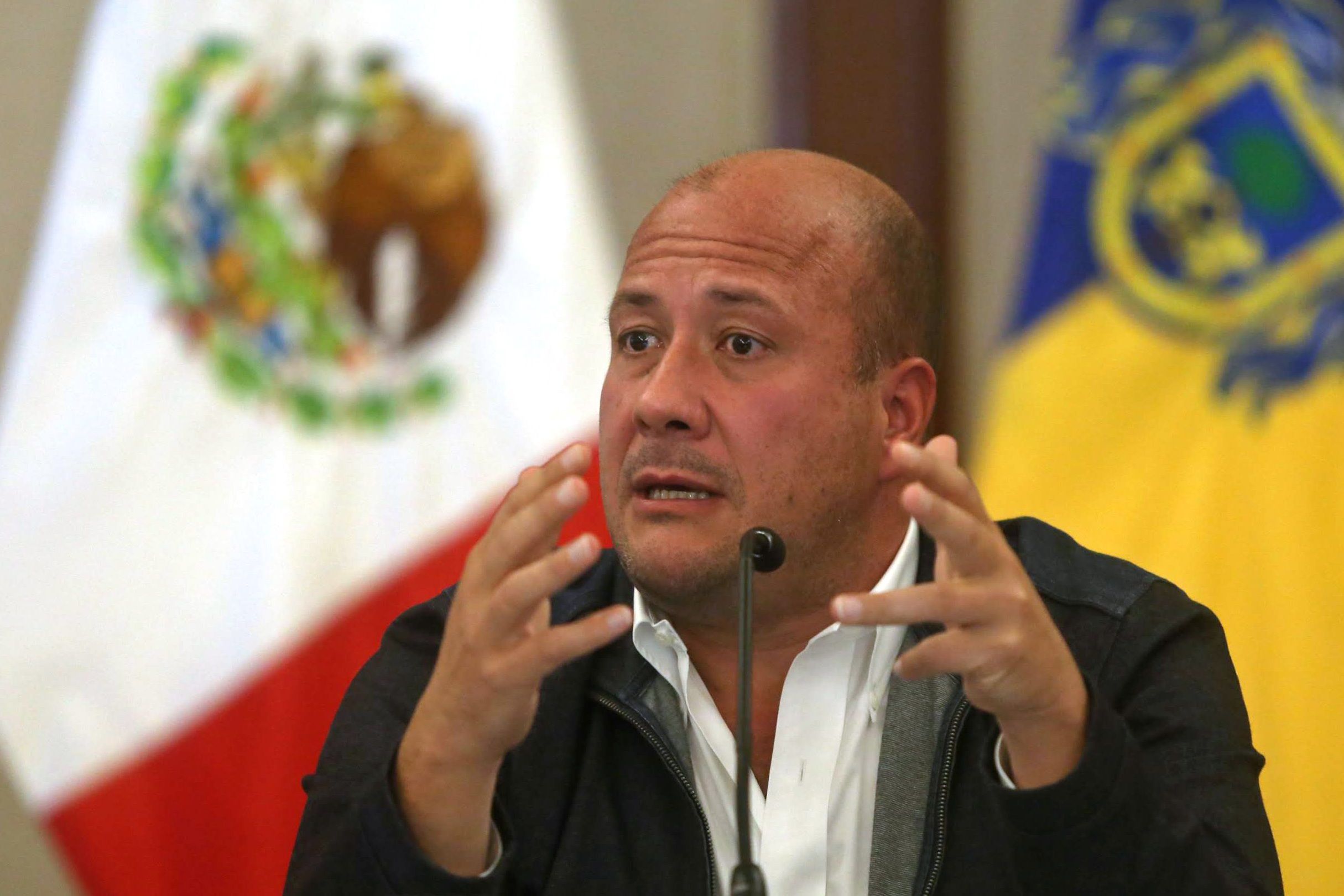 Enrique Alfaro made his position clear on the new textbooks in Jalisco (EFE/Francisco Guasco)