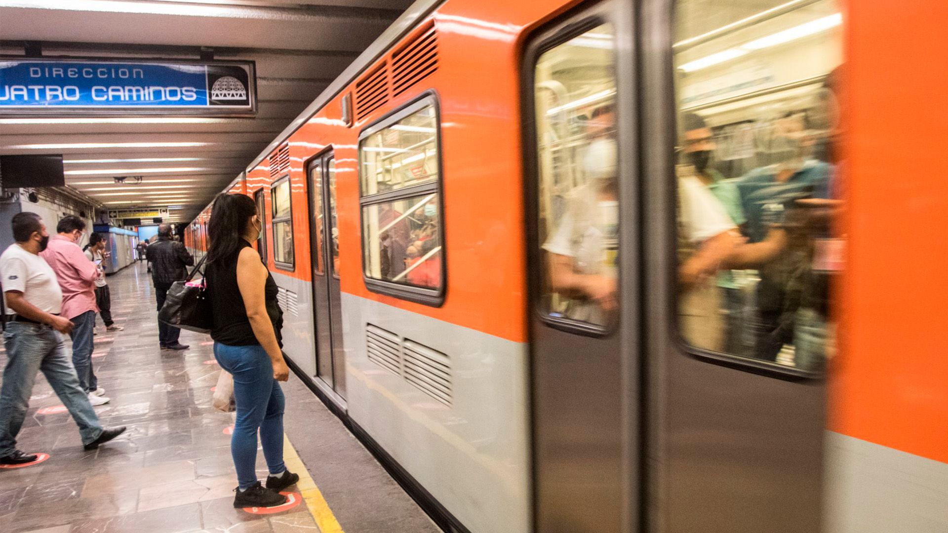 Hidalgo Metro, CDMX Metro, CDMX