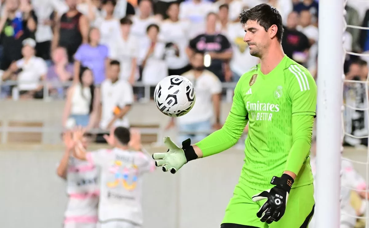 Hard loss in the white team: Thibaut Courtois tore ligaments and could miss the entire season with Real Madrid
