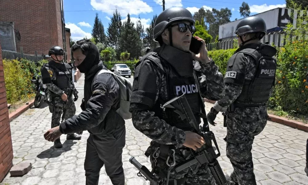 Ecuador en estado de excepción tras asesinato del candidato presidencial Fernando Villavicencio