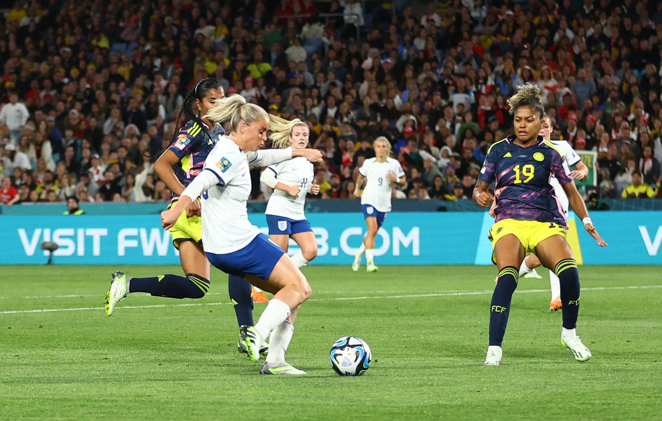 England faces Colombia in the women's world cup.  REUTERS/Carl Recine