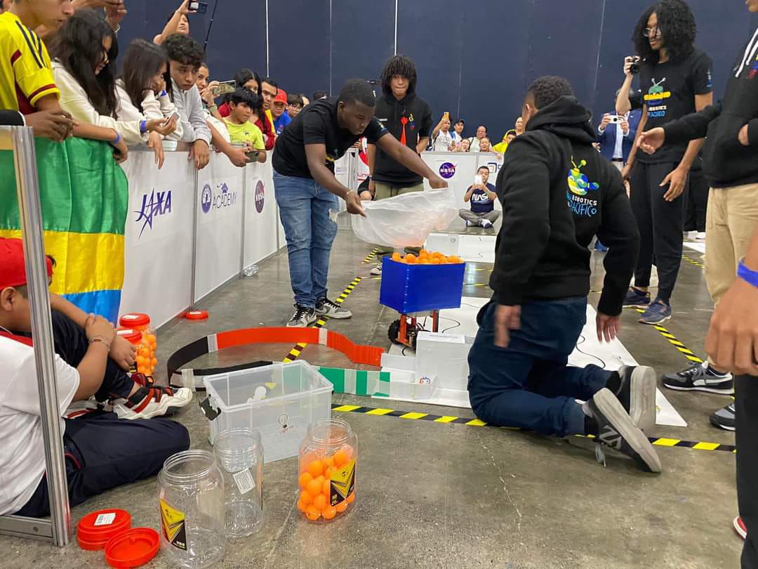 Chocó students won the world championship in educational robotics.  Photo: Team Pacific Robotics / Facebook