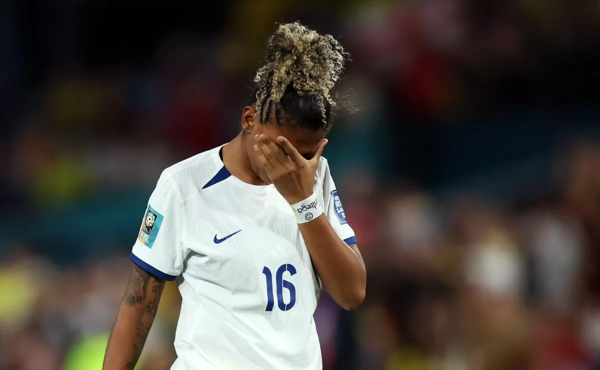 Colombian player who participated in the Women's World Cup sent an emotional farewell message to her murdered brother
