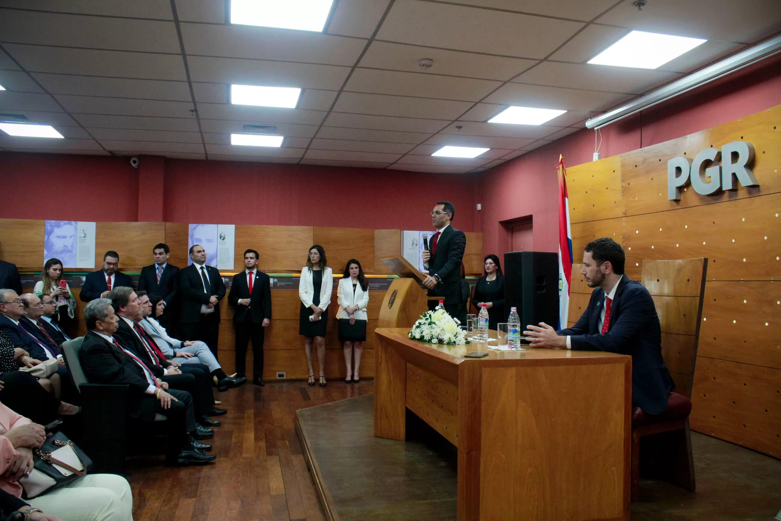 The new attorney takes office with the commitment to "defend the patrimony" of the Republic
