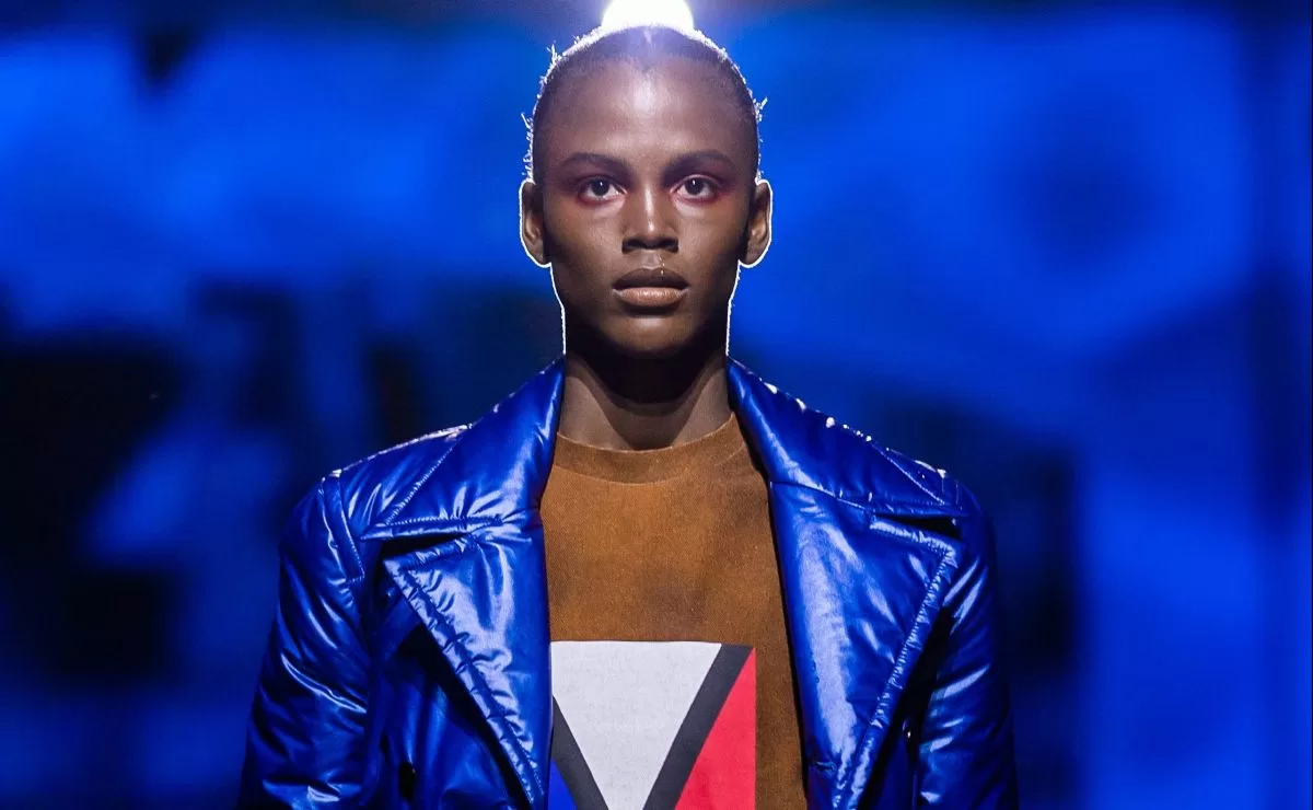 The Colombian teenager who stopped braiding in Tumaco to become a Louis Vuitton model
