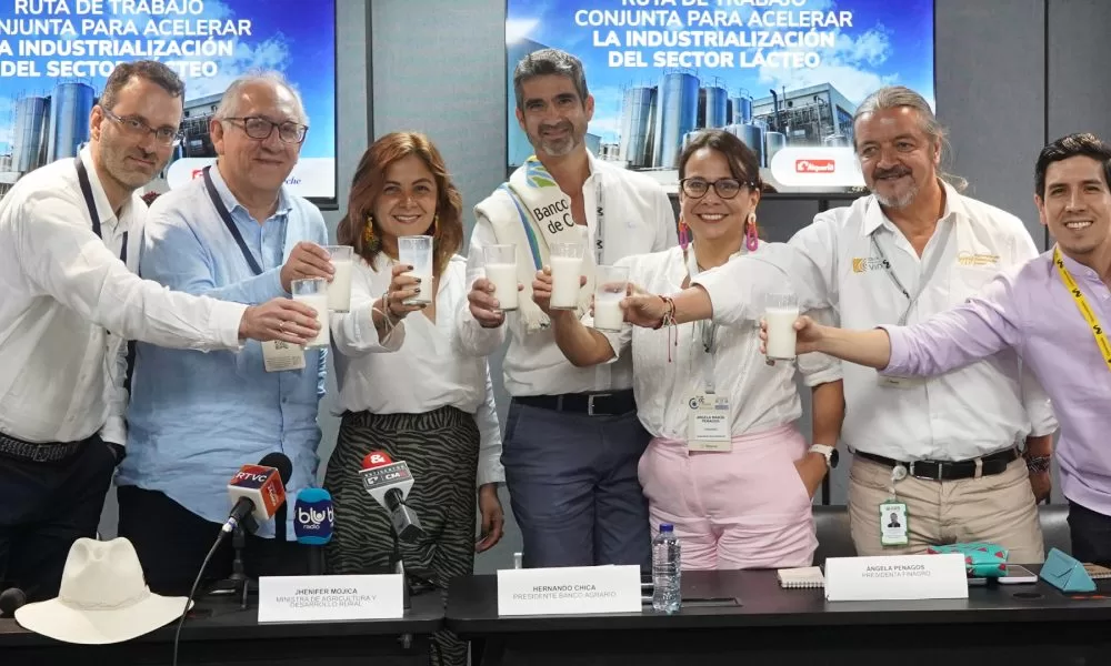 Alianza MinAgricultura y sector lácteo para impulsar la autosuficiencia lechera en Colombia