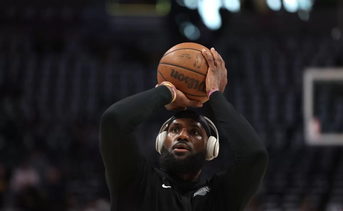 LeBron James seeks to adapt to the important changes that the new NBA season will have
