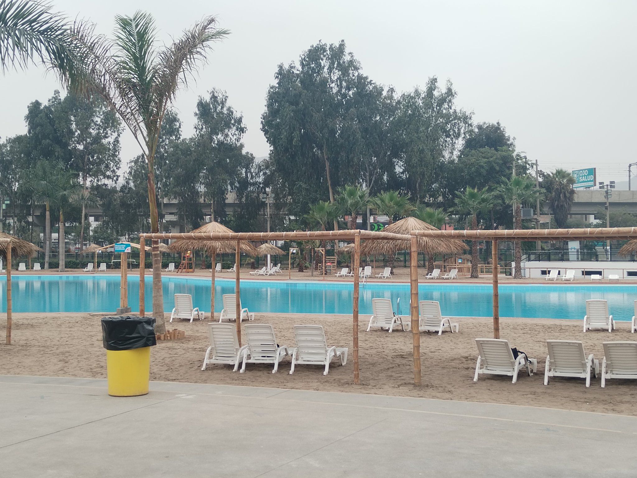 The mayor of Lima, Rafael López Aliaga, assured that the project would have the best pool cleaning facilities of the eleven metropolitan clubs.