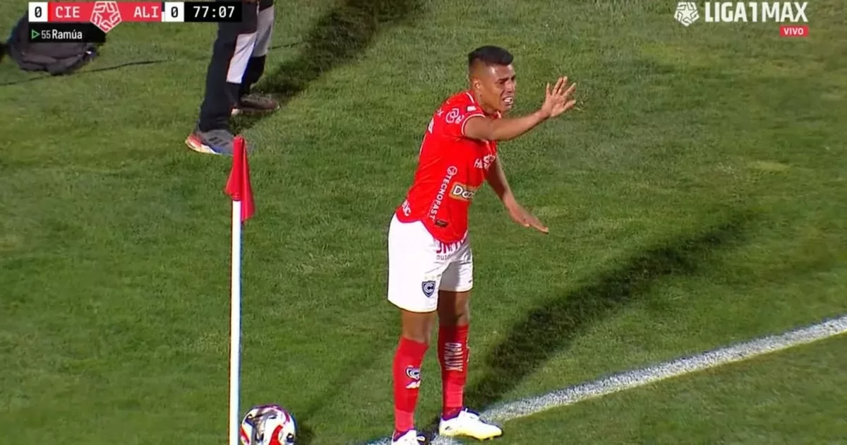 The fury of Paolo Hurtado after being changed in Alianza Lima vs Cienciano: they did not let him take a corner kick
