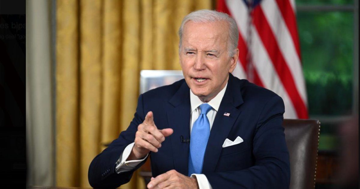 Biden declares a state of disaster in Hawaii over fires
