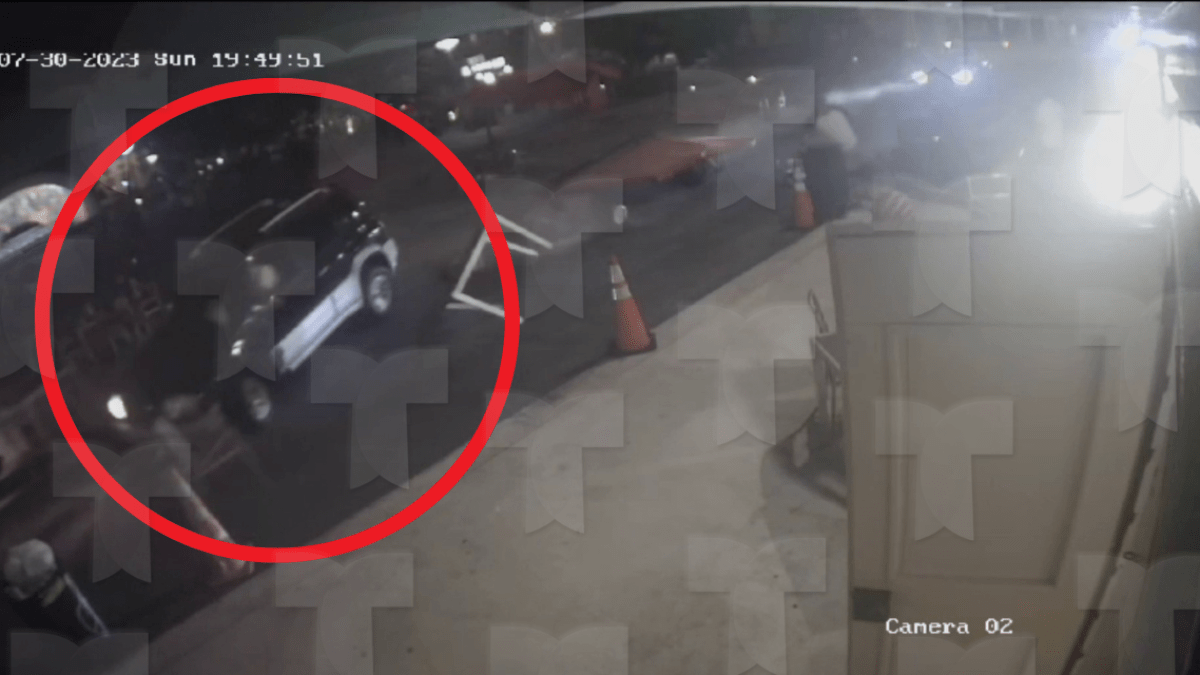 Camera captures the moment when a septuagenarian ran over multiple people in Cayey
