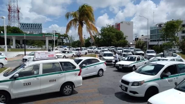 Cancun: hotels warn of the terrible image due to violent taxi drivers
