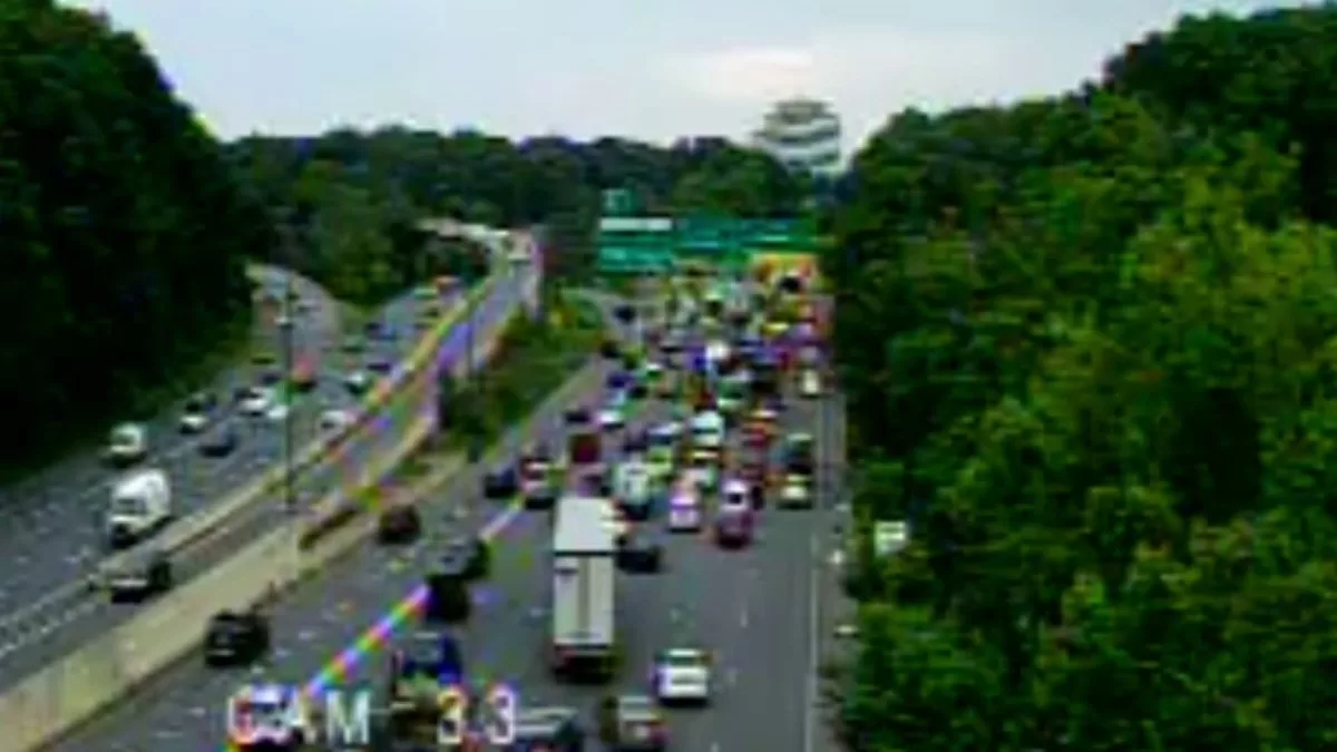 Chemical spill on I-270 causes traffic delays
