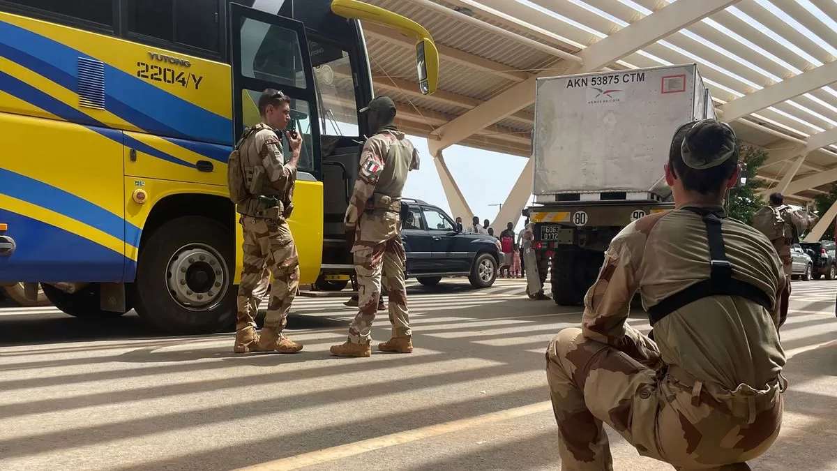  Crisis intensifies in Niger;  European nations carry out evacuations

