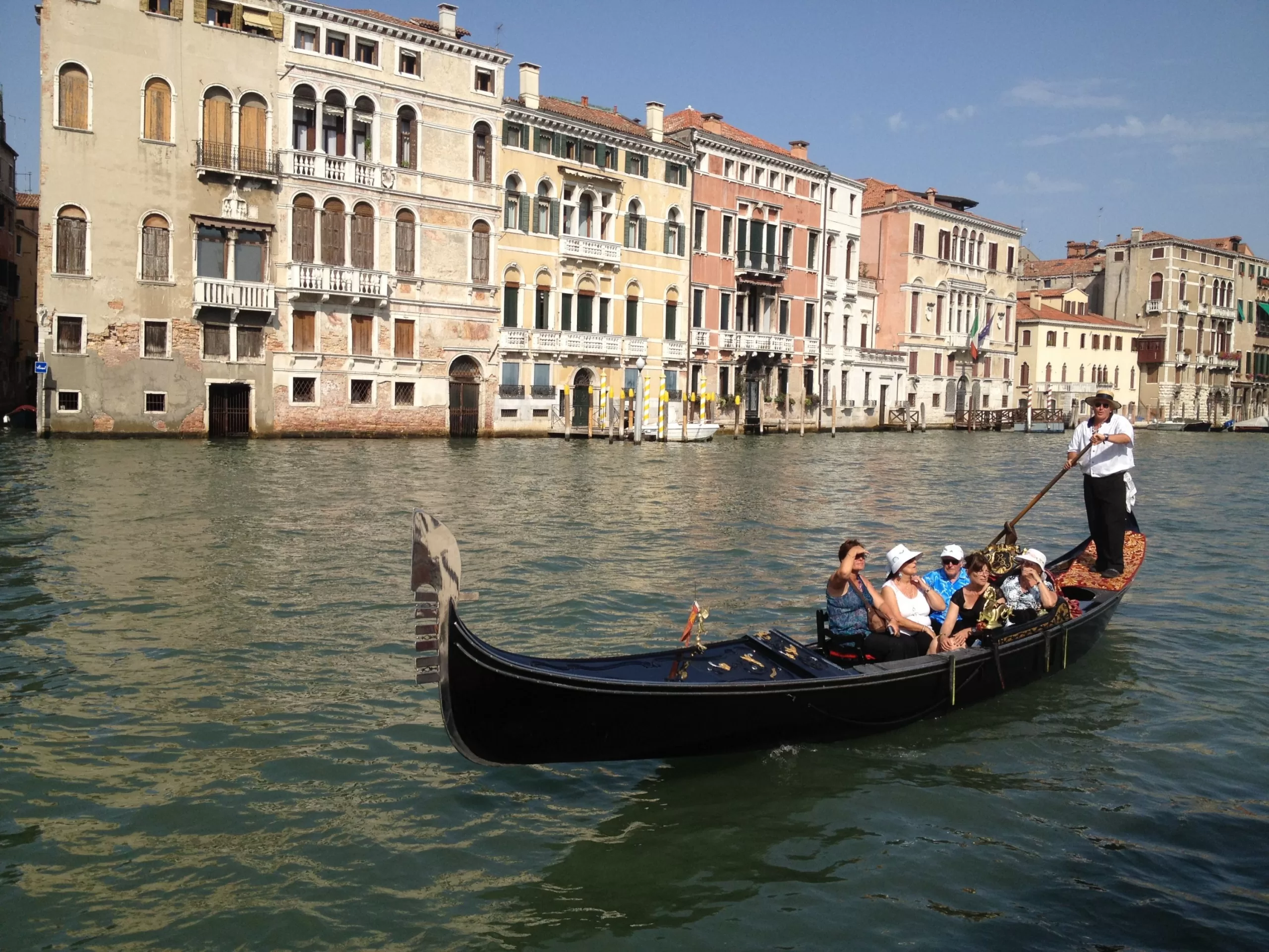 'Don't come'!...the inhabitants of Venice ask tourists
