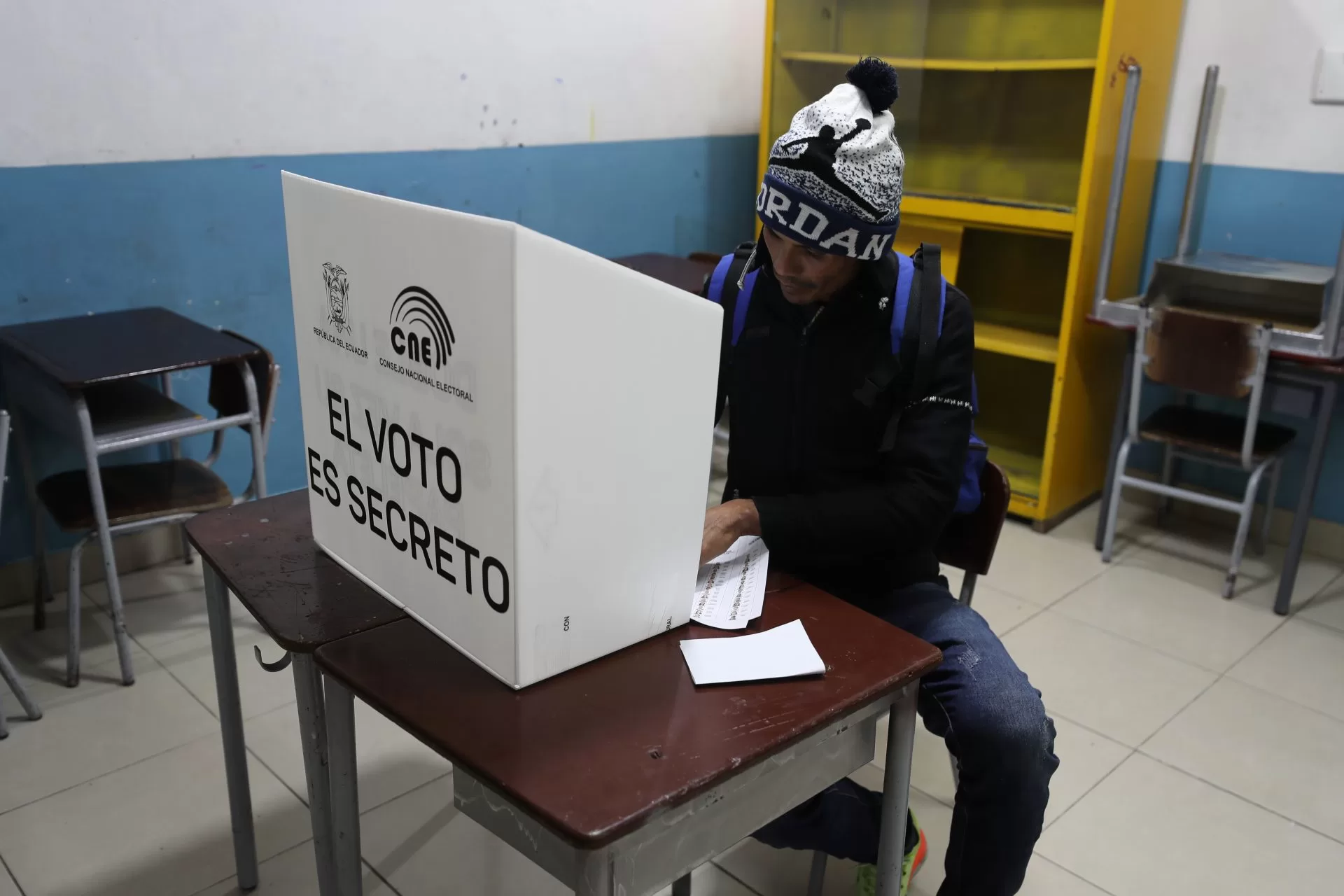 Elections in Ecuador remain in "absolute normality"
