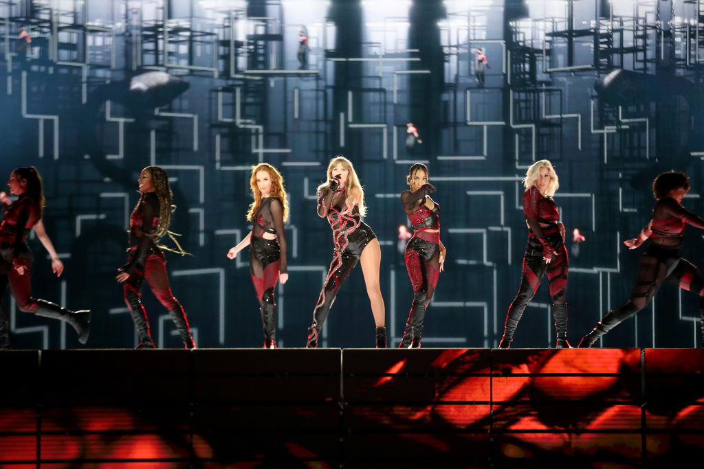 Wow!  Taylor Swift caused a micro-earthquake with a concert on 'The Eras Tour'
