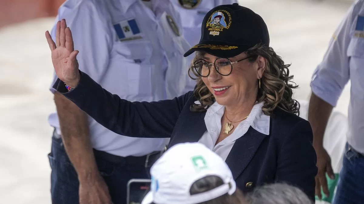 Guatemalan Military Veterans Endorse Presidential Candidate Sandra Torres
