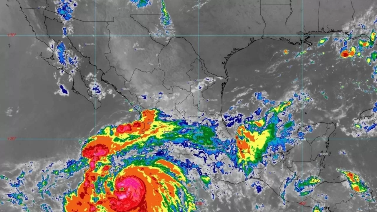  Hurricane "Hilary"  will cause very heavy rains in the west and south of the country: SMN
