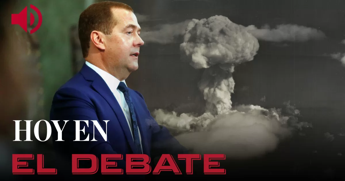  Is the latest Russian nuclear threat to be believed?  "Medvedev is the clown of the Kremlin"
