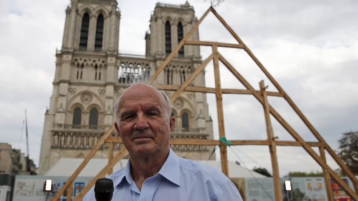 Jean-Louis Georgelin passed away, overseeing the restoration of Notre Dame Cathedral
