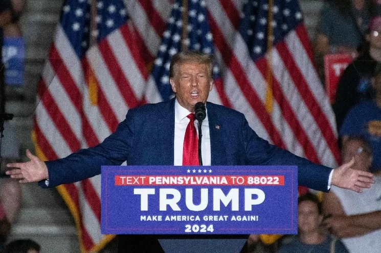 El expresidente de Estados Unidos y aspirante a la presidencia de 2024, Donald Trump, , durante un mitin de cam´pañe en Erie, Pensilvania, el 29 de julio de 2023. Foto Afp