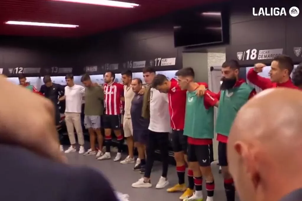 LaLiga's money discovers the Our Father in the Athletic dressing room
