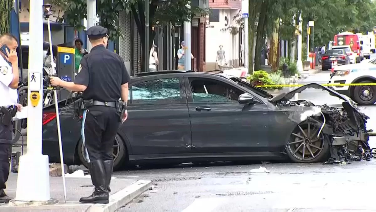 Massive crash in Brooklyn leaves a woman dead and several injured
