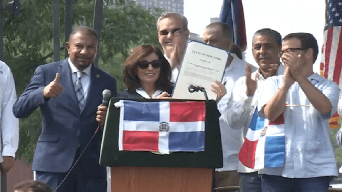 NY now allows the homologation of driver's licenses from countries such as the Dominican Republic
