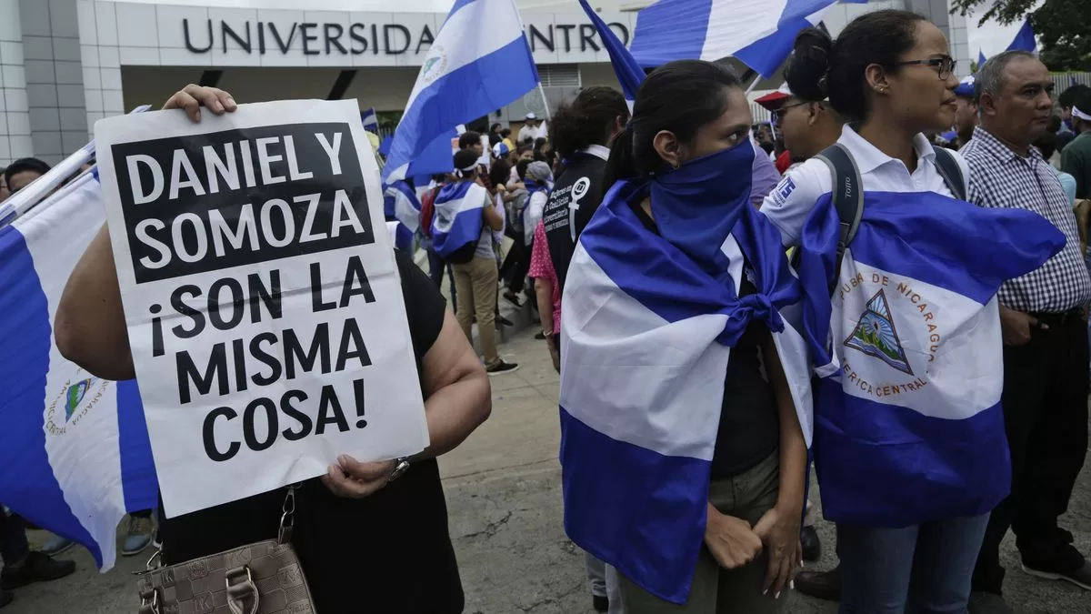 Nicaragua: President Ortega confiscates the assets of a Jesuit university
