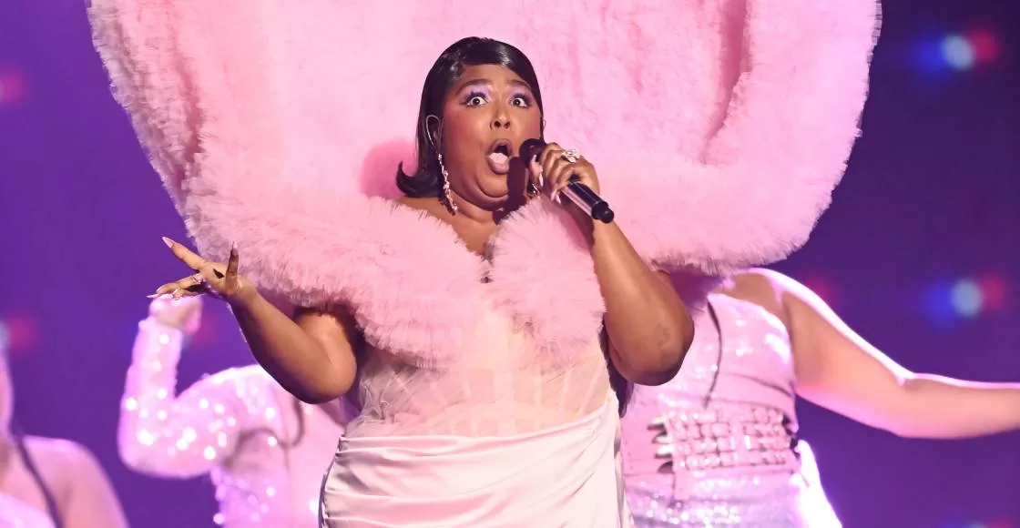 One more testimony: The former director of Lizzo's documentary accused the singer of her bad behavior
