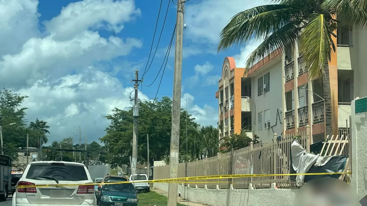 Pedestrian dies run over and dismembered in Arecibo residential
