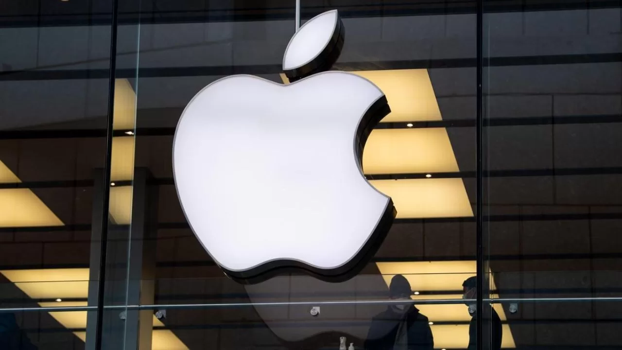 Russia fines Apple for the first time for "false news" about the war in Ukraine
