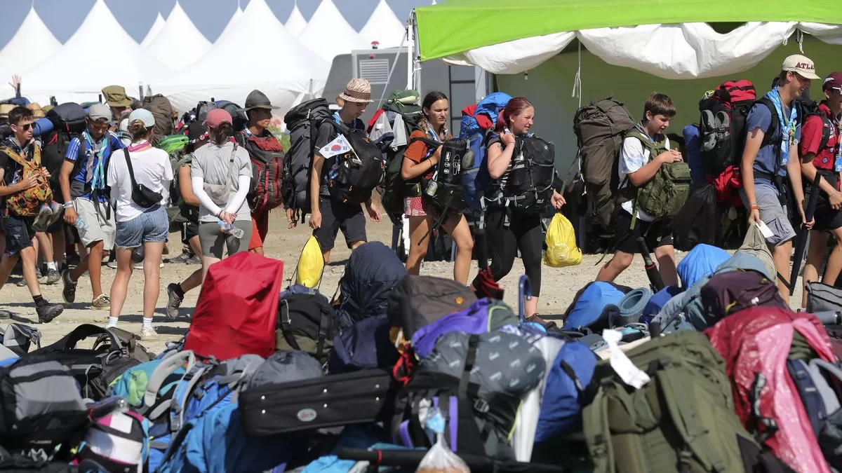 South Korea begins evacuating thousands of Boy Scouts in the face of a tropical storm
