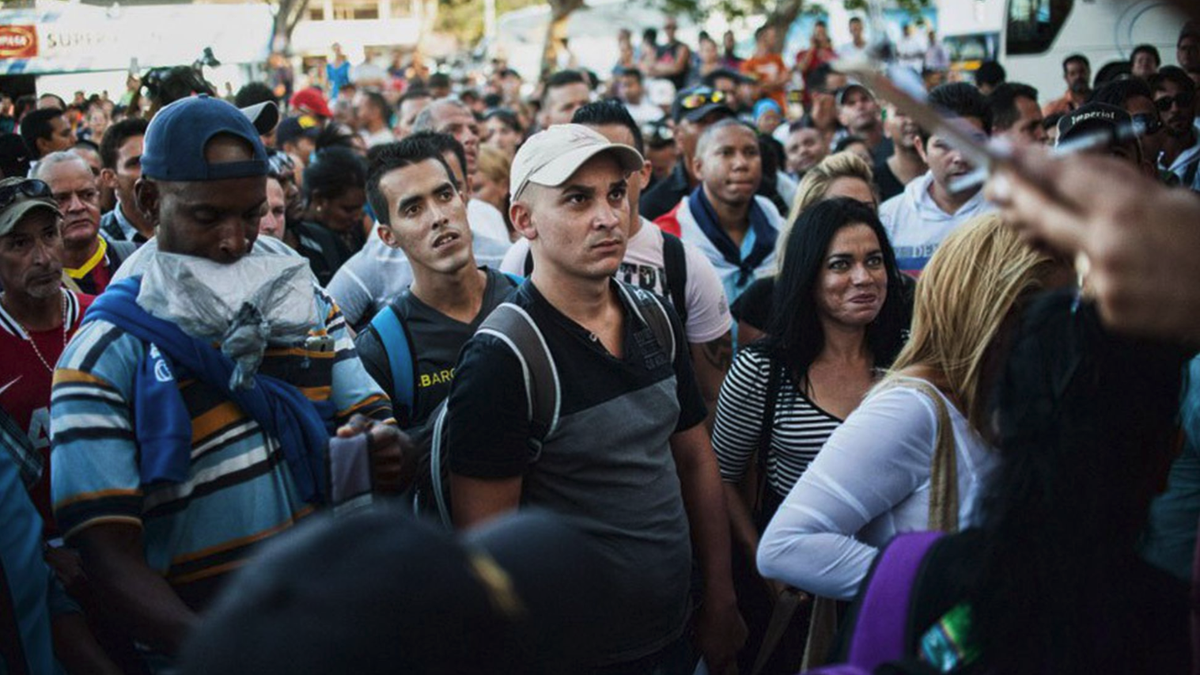 Survey: More than half of Cubans want to leave the island

