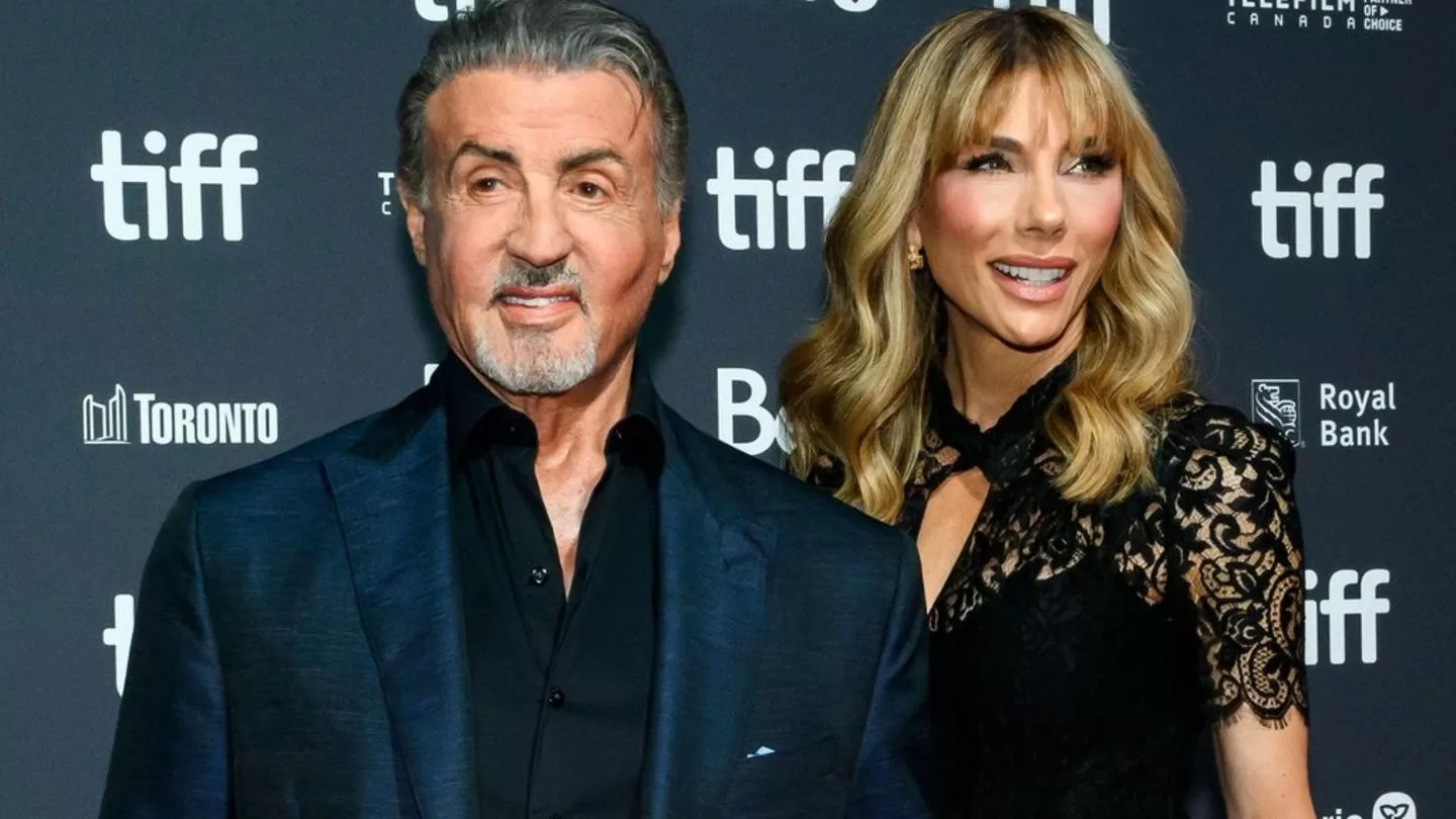 You are currently viewing Sylvester Stallone and Jennifer Flavin: Elegant appearance in Toronto