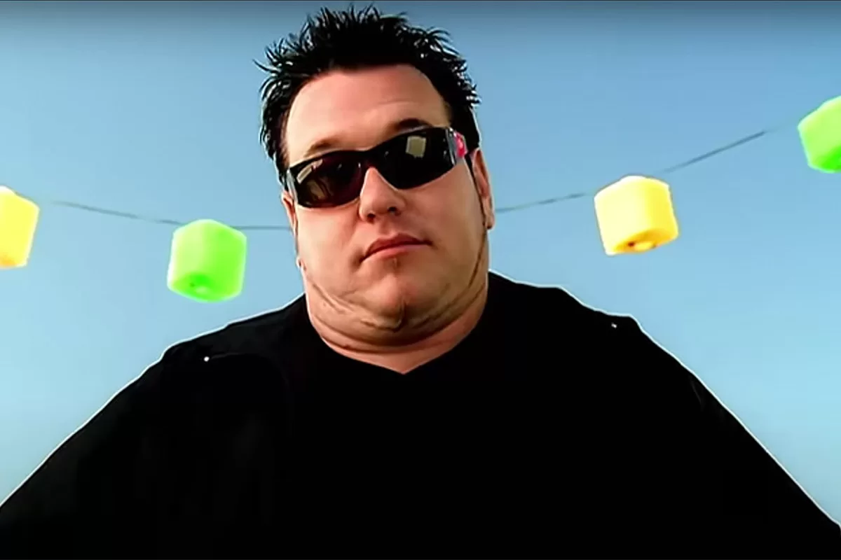 Read more about the article Muere Steve Harwell, vocalista de Smash Mouth