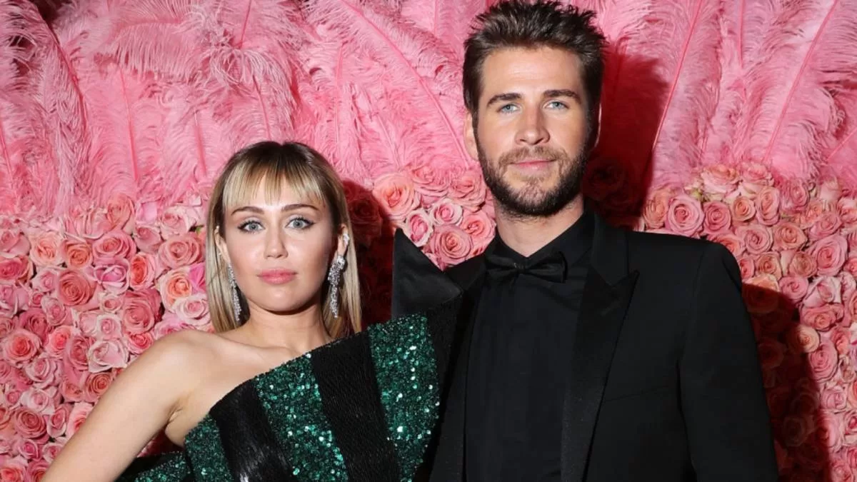 You are currently viewing Miley Cyrus reveals the moment she found out her marriage was over