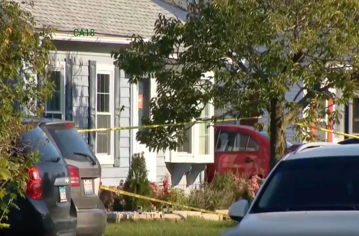 Family of 4 Found Dead in Illinois Home