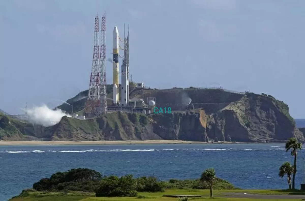 Japan Successfully Launches Rocket Carrying Lunar Lander, Telescope