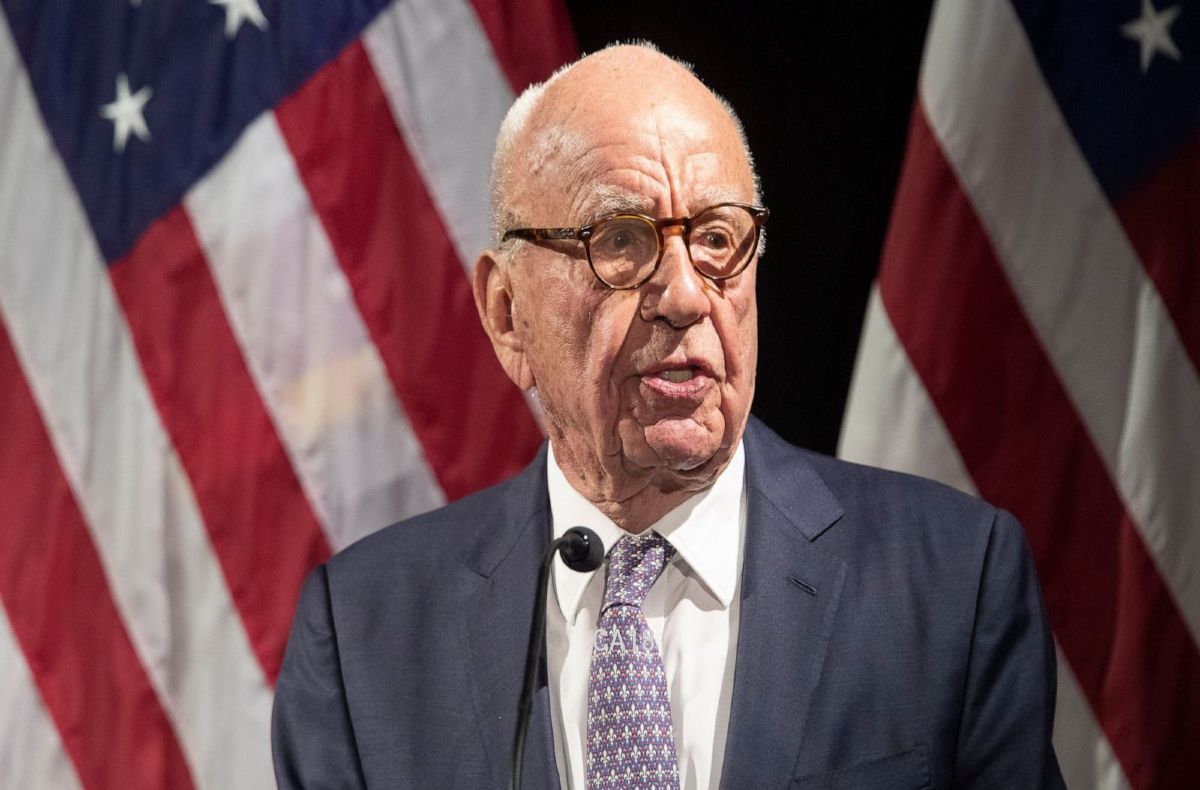Rupert Murdoch Stepping Down From Fox Chairman