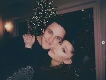 Read more about the article Ariana Grande must pay Dalton Gomez: her divorce agreement