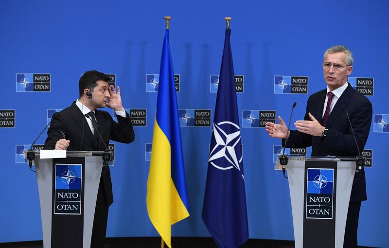Read more about the article The war is not at a standstill – but Ukraine needs more support, NATO chief says