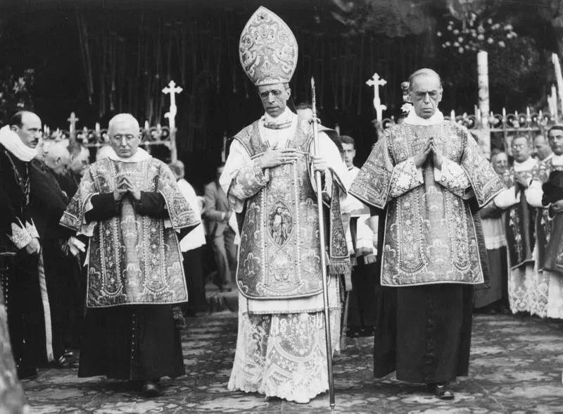 Read more about the article Did the Vatican know about the Holocaust from the beginning?  Pope Pius XII received ‘accurate and detailed news of crimes against Jews’