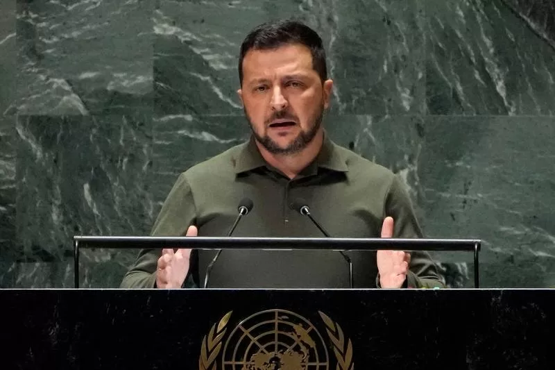 You are currently viewing At the UN, Zelensky accuses Russia of “genocide” and announces a “world summit for peace”